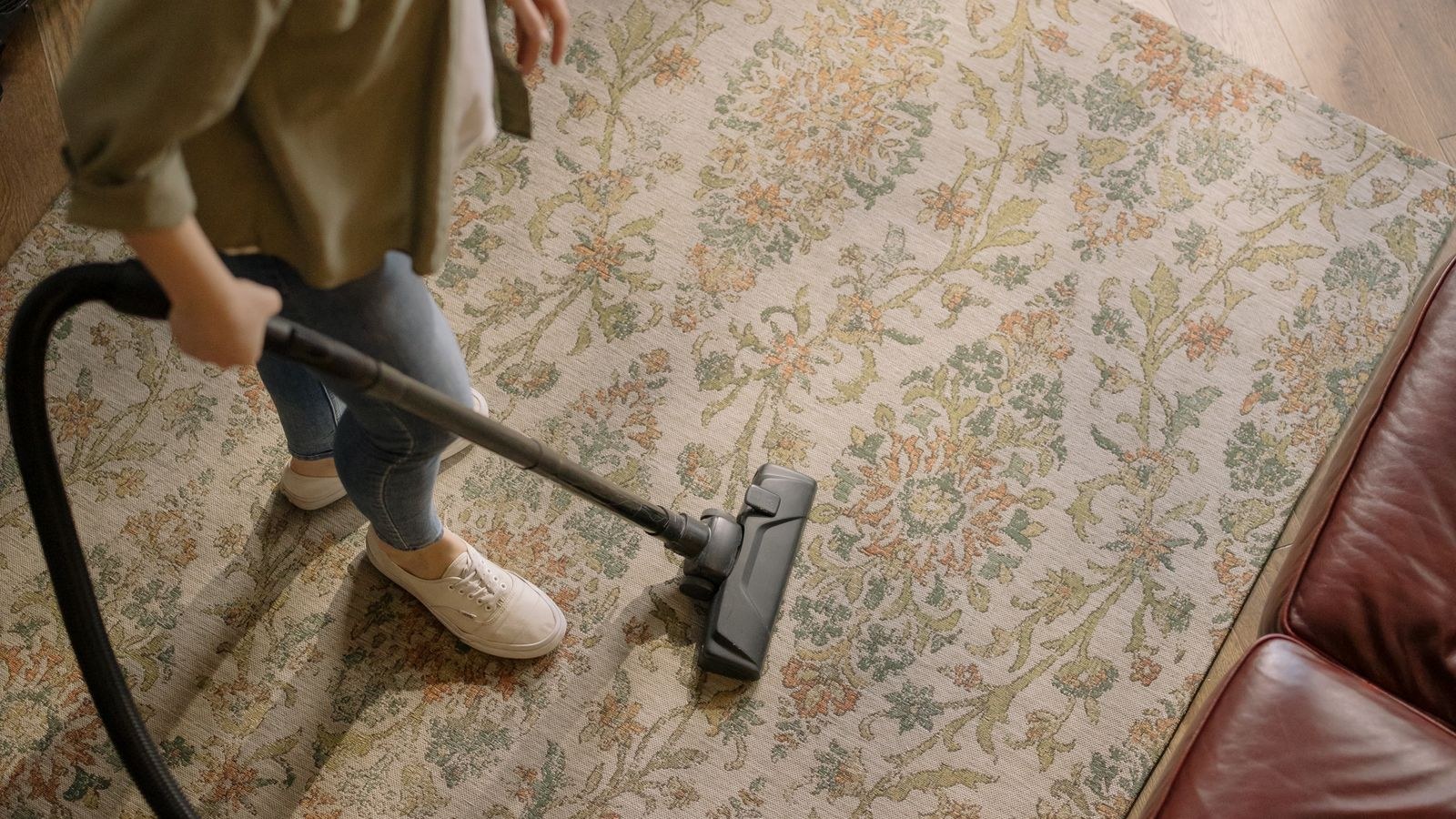 Carpet Cleaner Buying Guide: Upright vs Portable