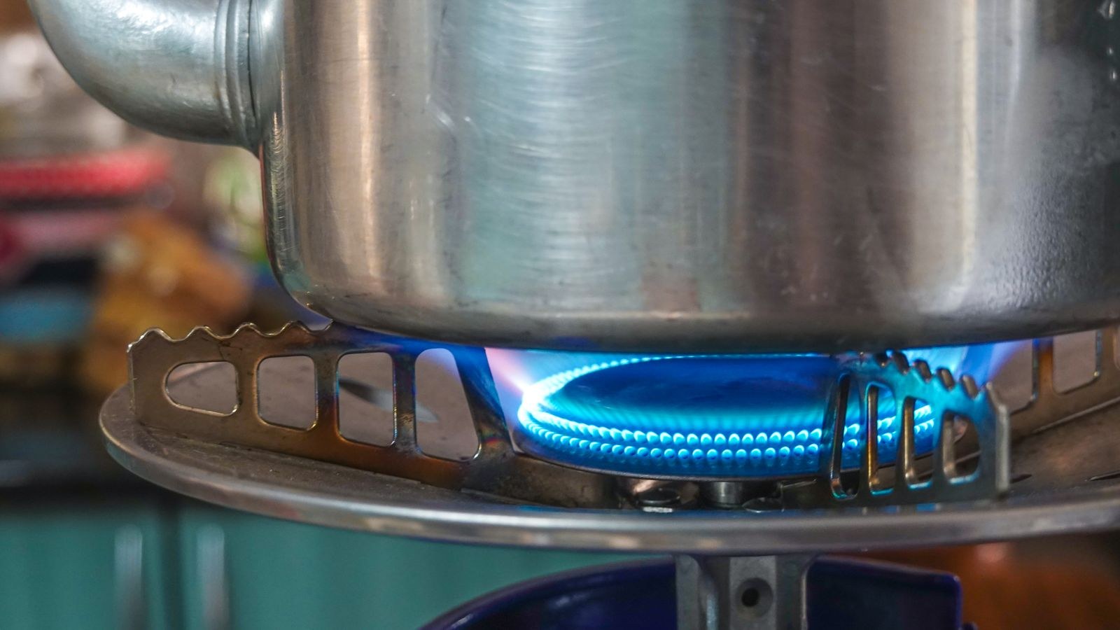 Gas stove burner flame, a common household source of carbon monoxide