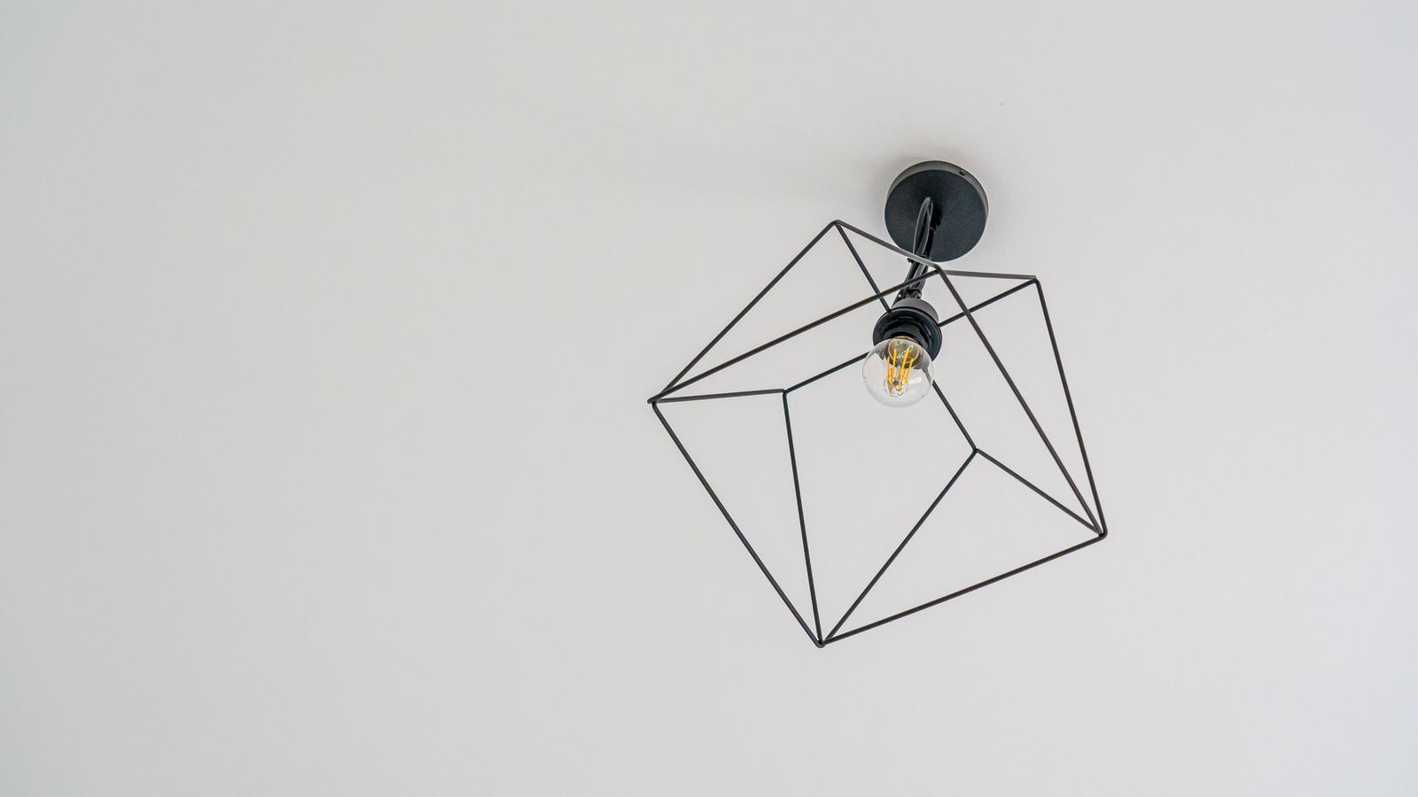 Enclosed Fixture Rated Bulbs: What the Label Means