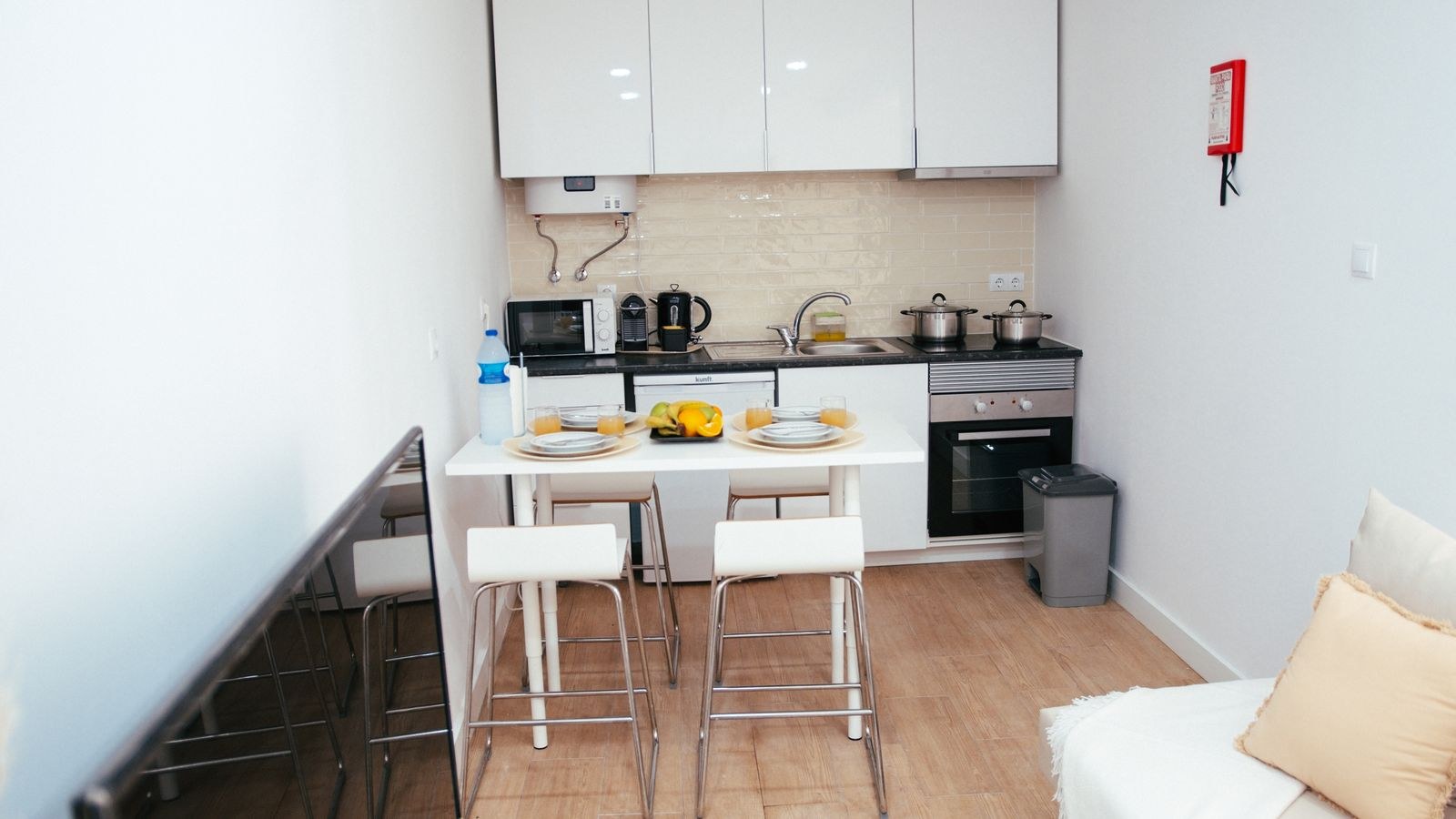 How to Decorate a Rental Without Losing Your Deposit