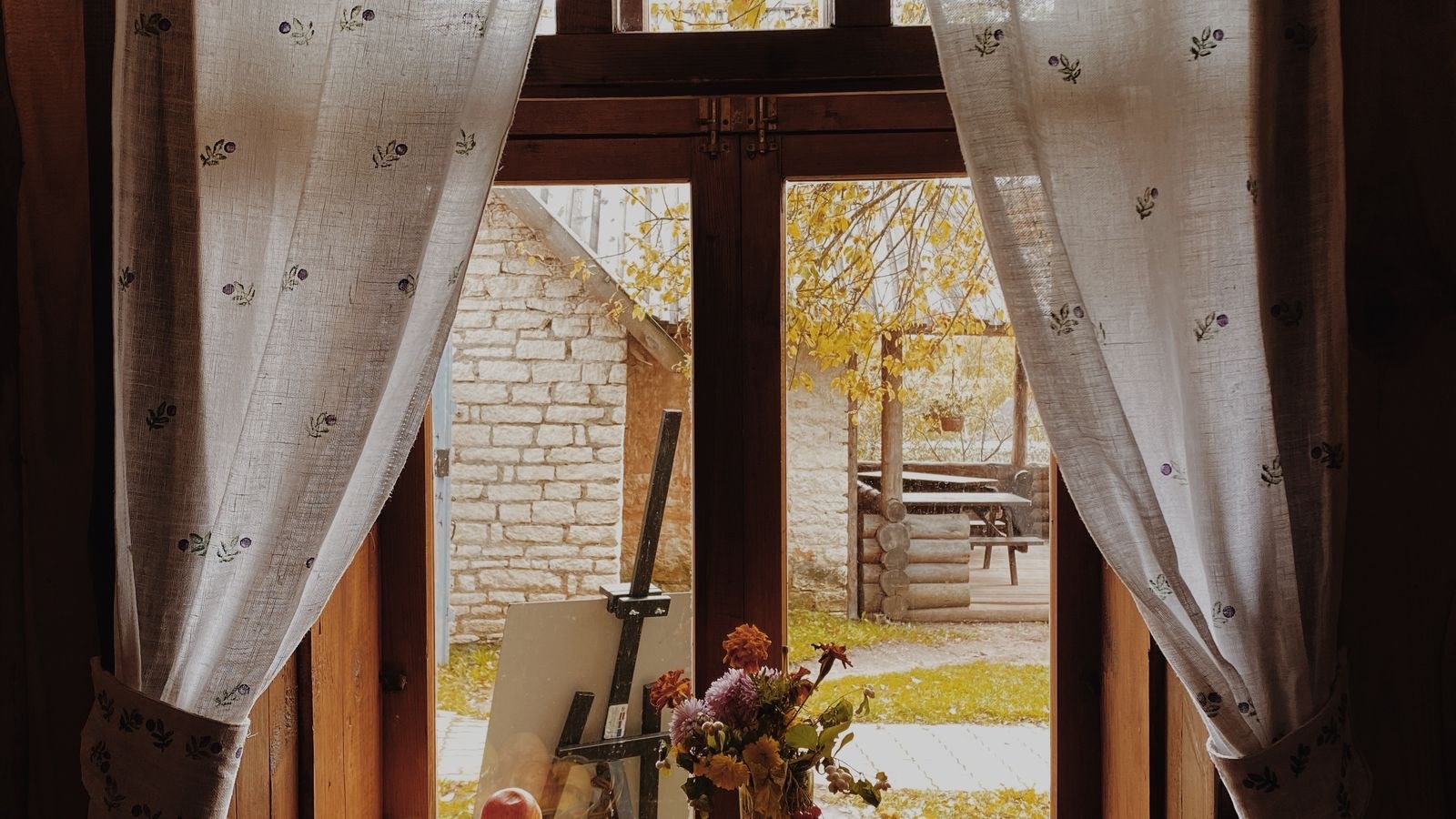 How to Hang Curtains Higher to Make a Room Look Taller