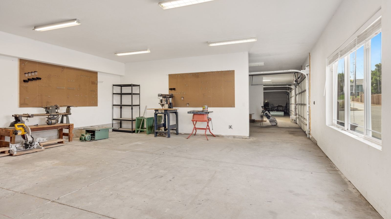How to Light a Garage Workshop for Detail Work