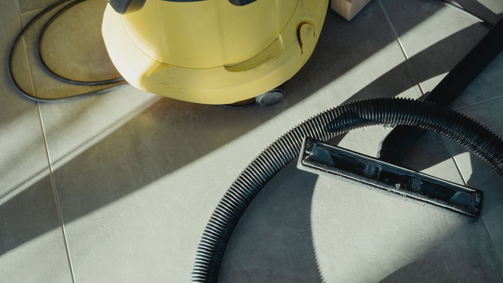 How to Make a Stick Vacuum Battery Last Much Longer