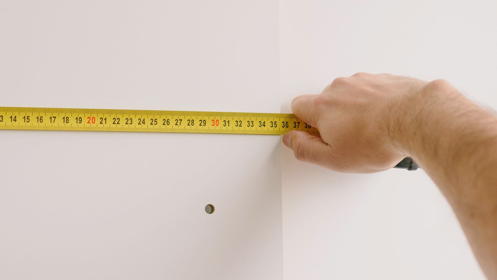 How to Measure a Sofa for a Doorway Before You Buy