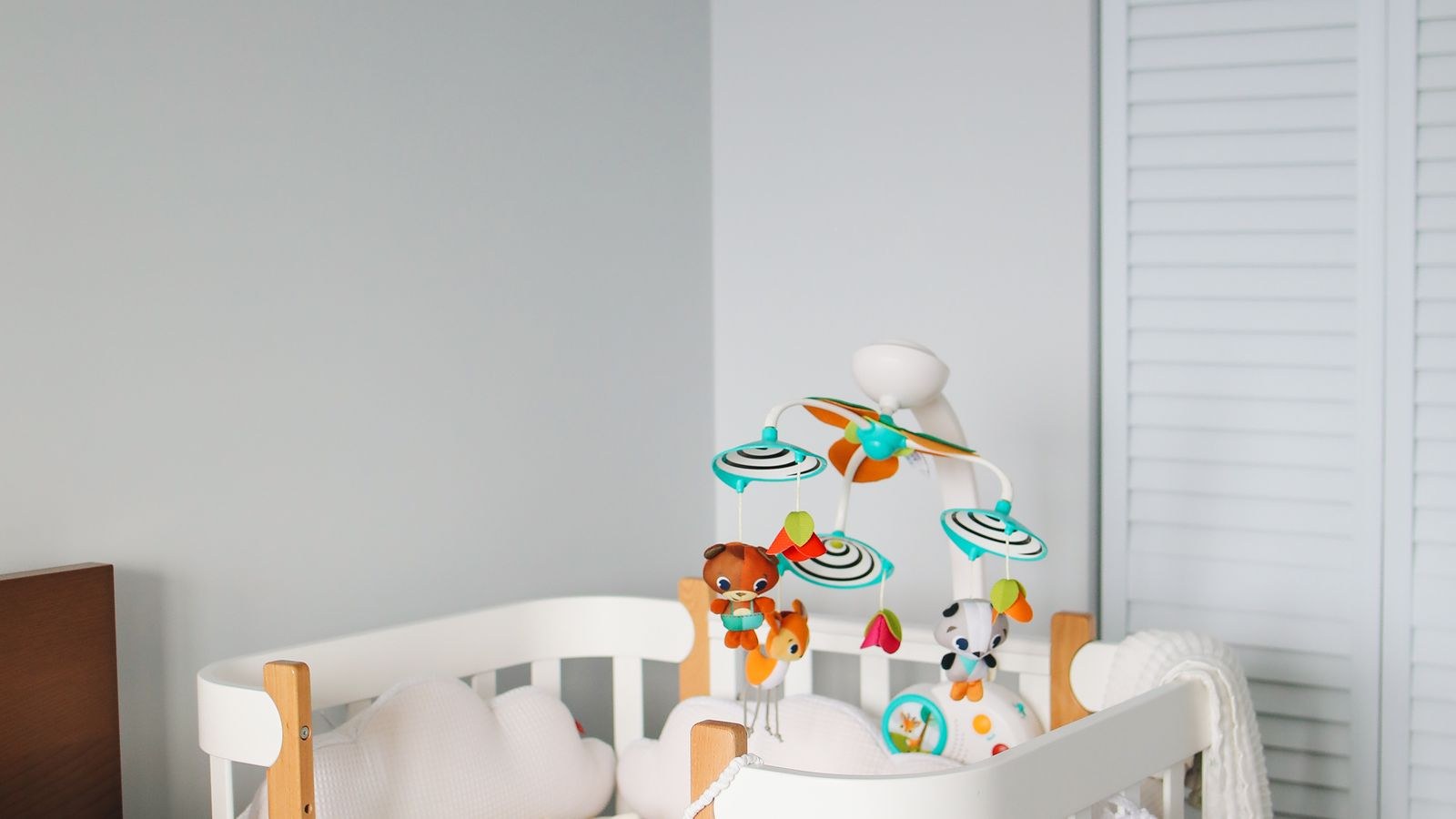 How to Set Up a Baby Monitor Camera Safely