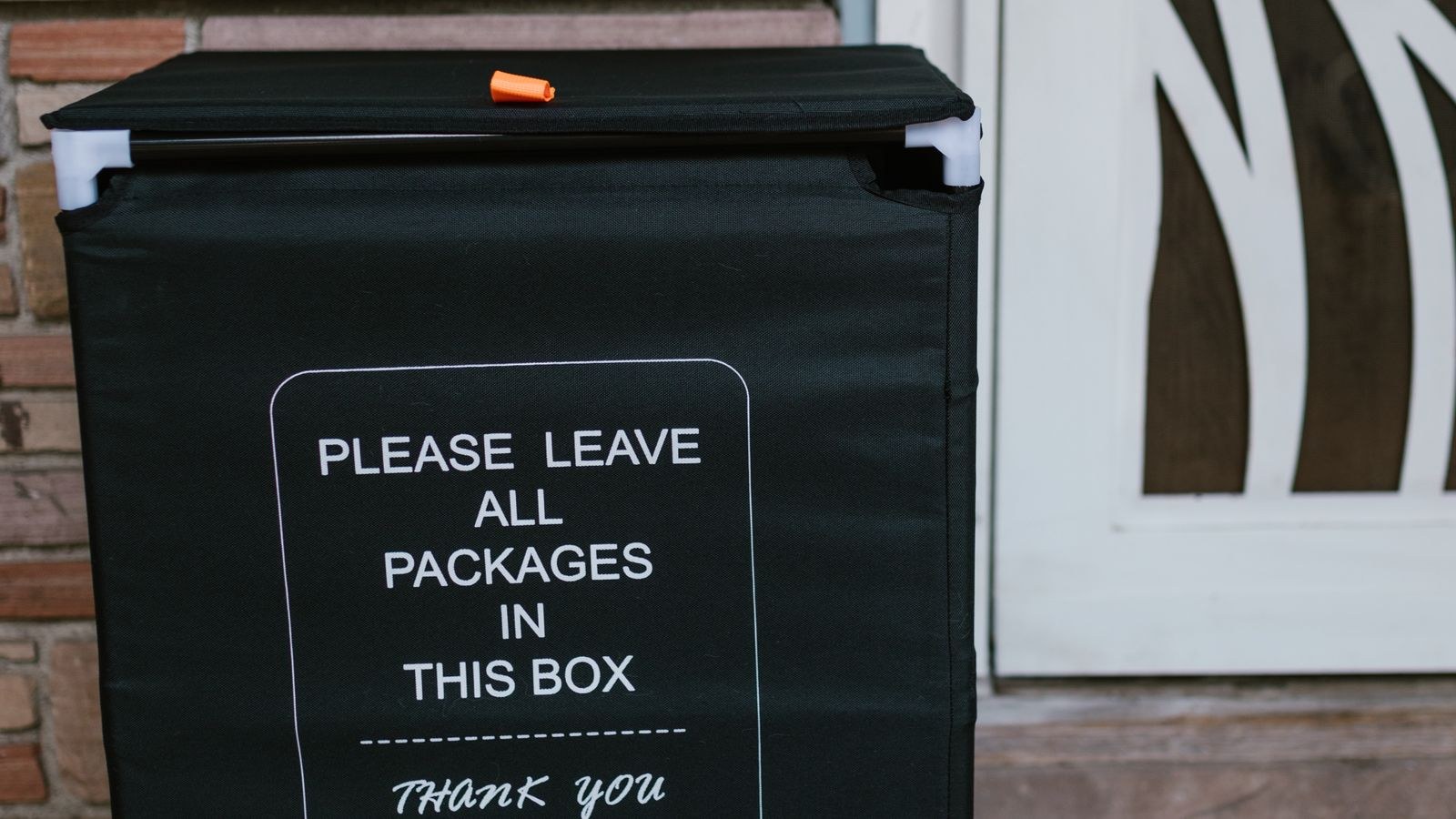 How to Set Up a Safe Package Drop Zone by Your Door