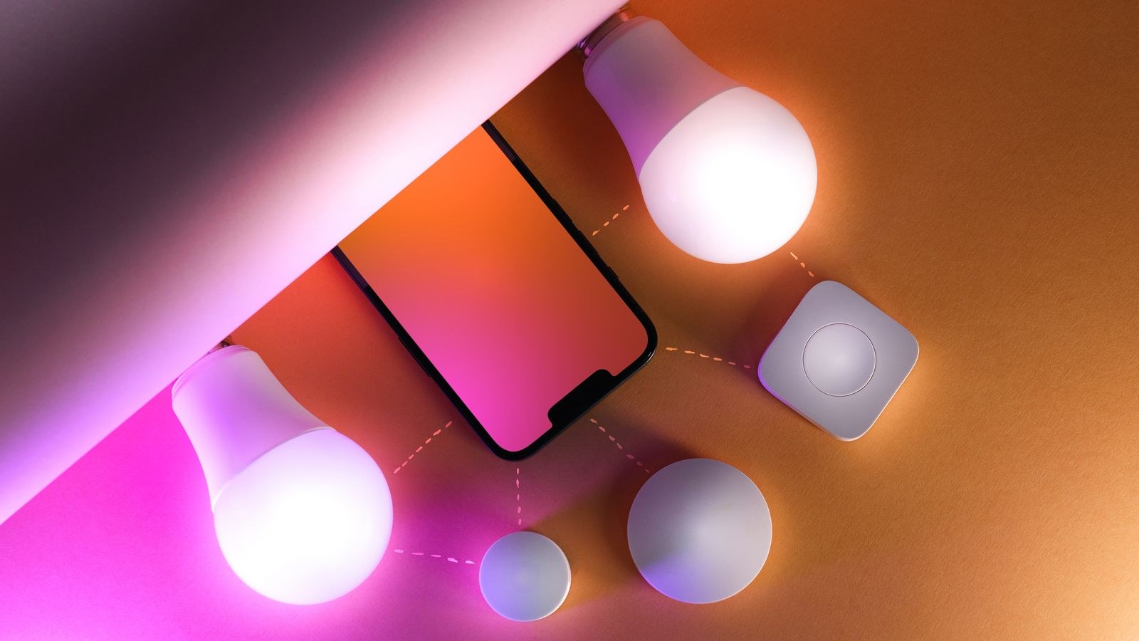 Smart light bulbs and a smartphone app used to control a three-way fixture