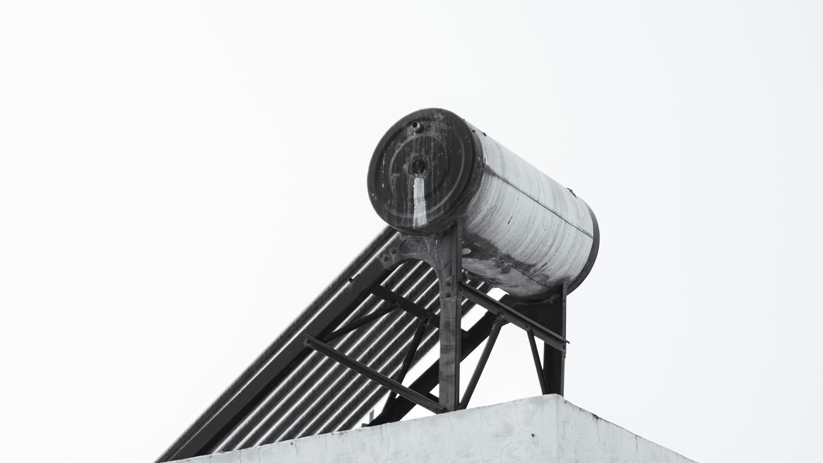 How to Winterize an Outdoor Hot Water Tank Correctly