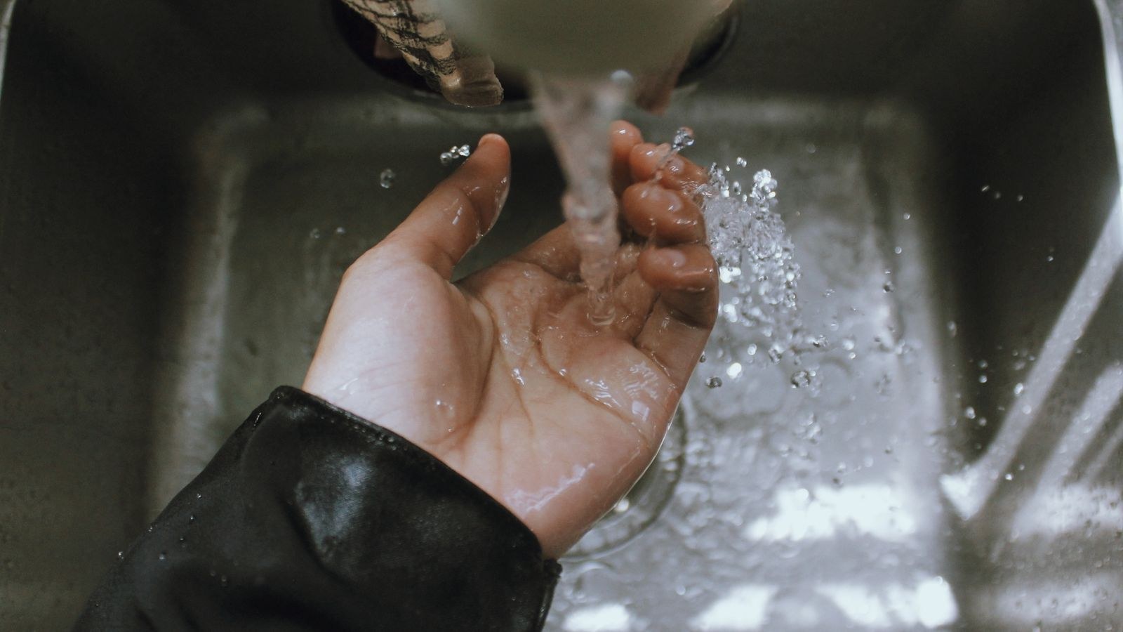 How to Install Water Leak Sensors Under Sinks