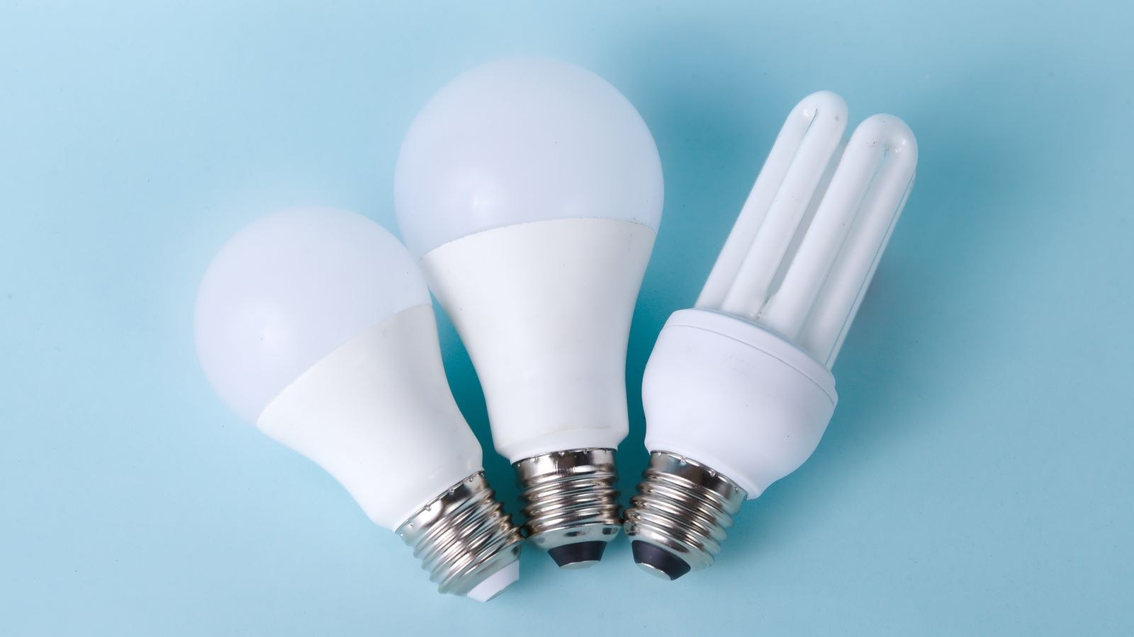 Light Bulb Shapes Guide: A19 vs BR30 vs PAR38