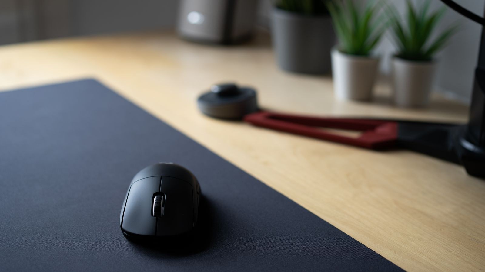 Mousepad Buying Guide: Cloth vs Hard vs Hybrid