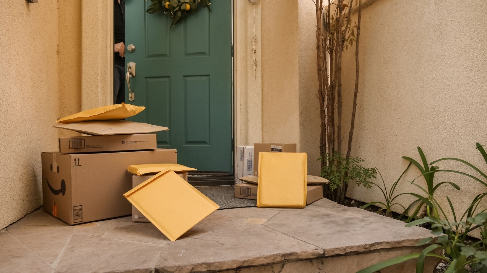 Package Theft Prevention Guide: Cameras and Lockboxes