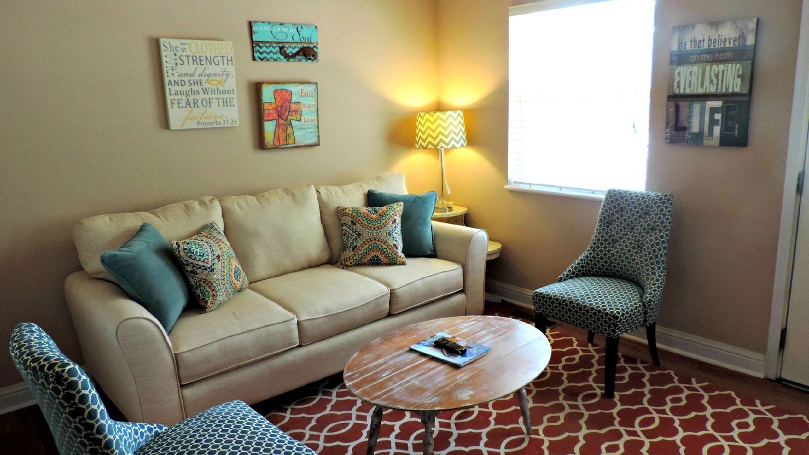 How to Reduce TV Glare in a Bright Living Room