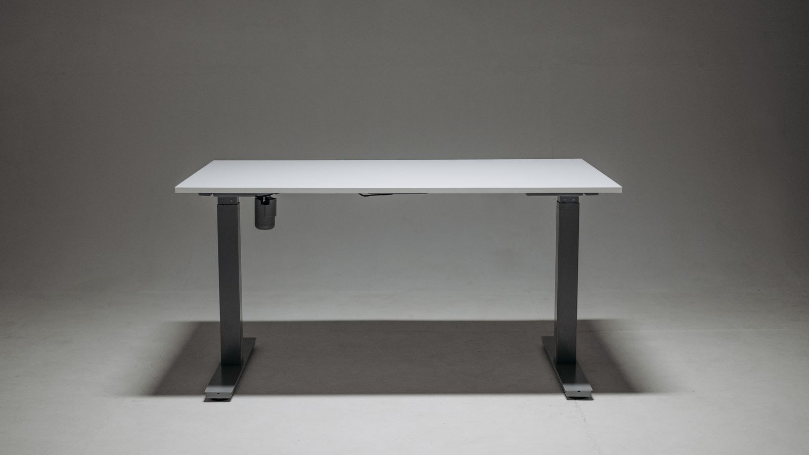 How to Reset a Standing Desk That Will Not Raise