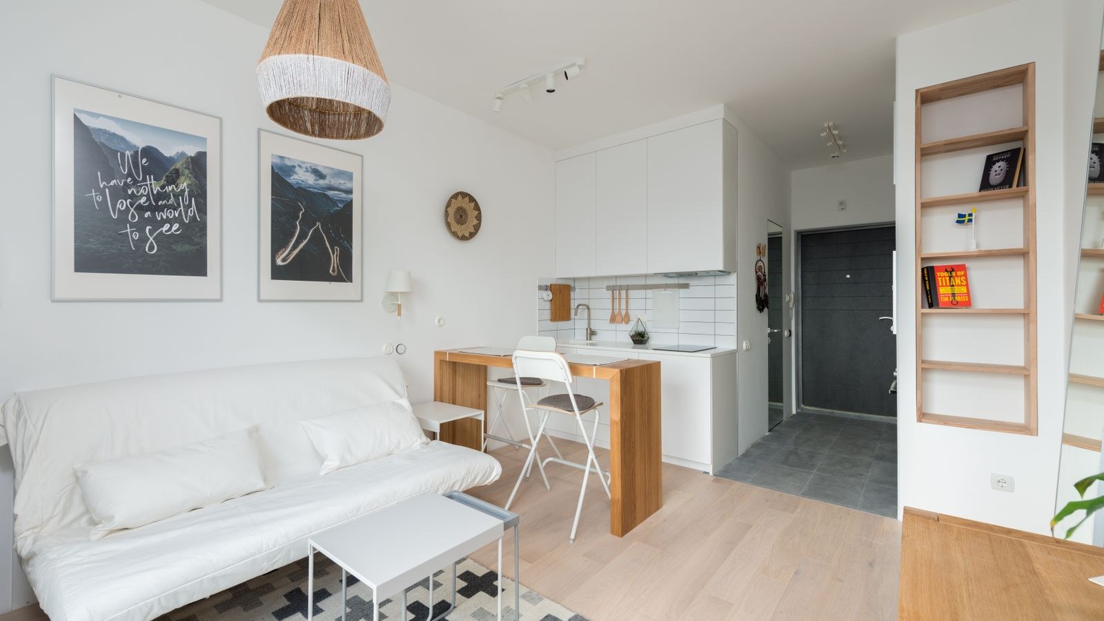 Small Apartment Furniture Guide 2026: Space Savers