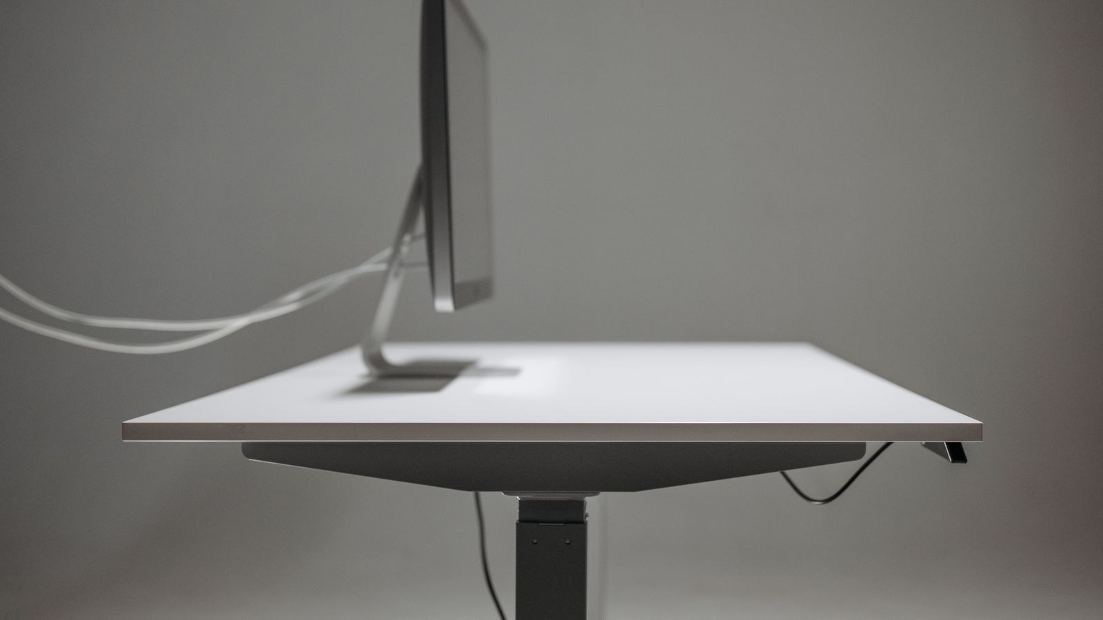 Standing Desk Stability and Weight Capacity Explained